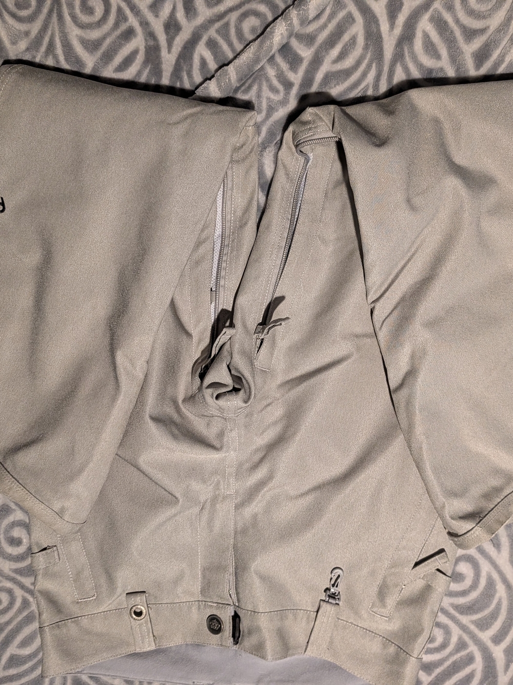 686 Women's Light Gray Hybrid Snow Pants with Zippered Pockets - Picture 1 of 2